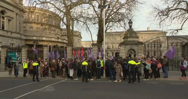 ബെസ്ബറോയിലെ അപ്പാർട്ട്മെന്റ് നിർമ്മാണം; പ്രതിഷേധം Bessborough