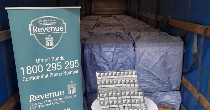 റോസ്ലെയർ യൂറോപോർട്ടിലെ പരിശോധന; പിടിച്ചെടുത്തത് 8 മില്യൺ യൂറോയുടെ പുകയില ഉത്പന്നങ്ങൾ cigerats