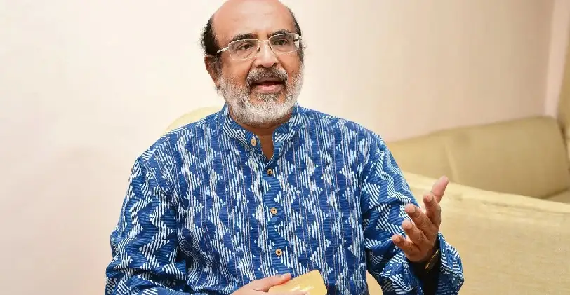 സാമ്പത്തിക പ്രതിസന്ധി ഉണ്ട് , അത് എങ്ങനെ മാനേജ് ചെയ്യുന്നുവെന്നതാണ് വെല്ലുവിളി ; പൈസയില്ലായെന്ന് നിലവിളിച്ചു നടക്കുകയല്ല വേണ്ടത് ; തോമസ് ഐസക്ക്