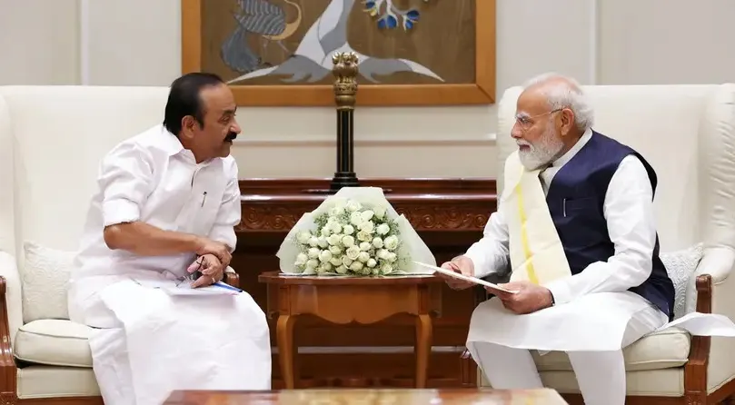 നരേന്ദ്രമോദിയുമായി കൂടിക്കാഴ്ച്ച നടത്തി വി ഡി സതീശൻ ; മുഖ്യമന്ത്രിയായതിനു ശേഷമുള്ള ആദ്യ കൂടിക്കാഴ്ച്ച