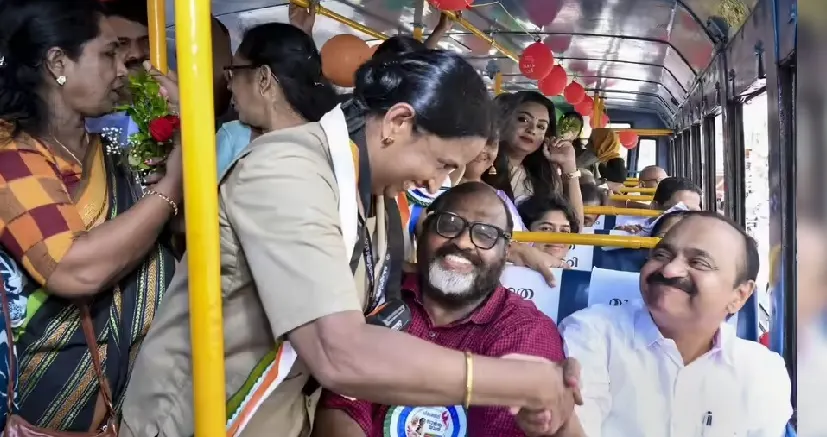 പ്രിയദർശിനി പദ്ധതി ; സൗജന്യ യാത്രയിൽ ആദ്യ ദിവസം പങ്കാളിയായത് 13,29,938 സ്ത്രീകൾ