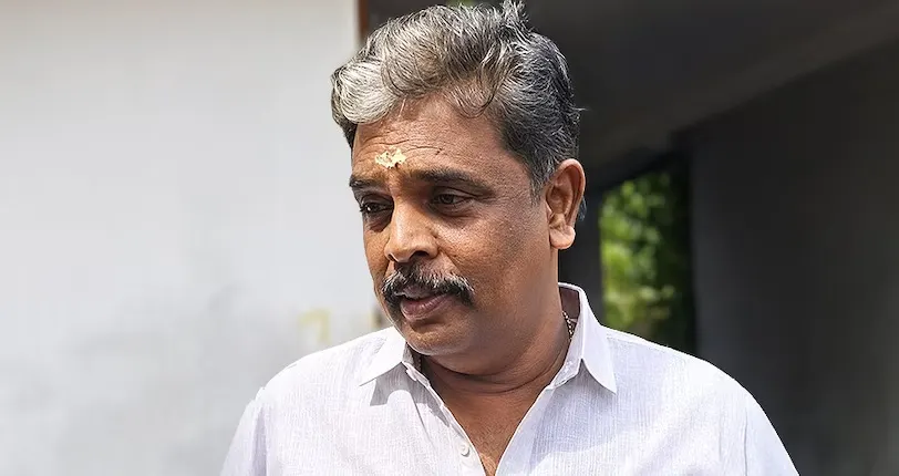 ശബരിമല മുൻ അഡ്മിനിസ്ട്രേറ്റീവ് ഓഫീസർ മുരാരി ബാബു അന്തരിച്ചു