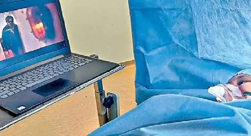 രോഗി പവൻ കല്യാണിന്റെ സിനിമ കാണുന്നതിനിടെ ബ്രെയിൻ ട്യൂമർ നീക്കം ചെയ്ത് ഡോക്ടർമാർ