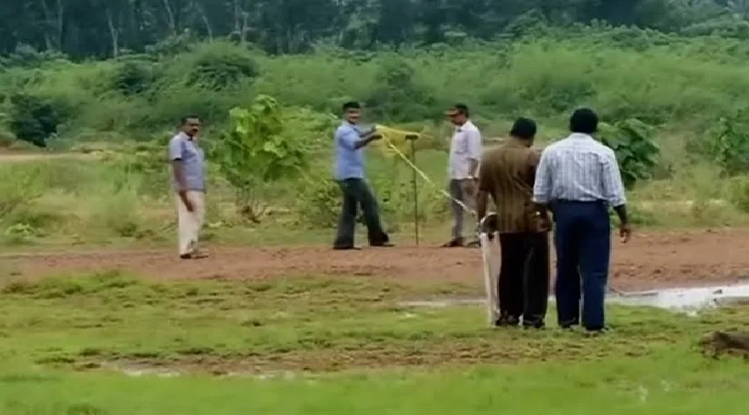 ആറന്മുള വിമാനത്താവളം: ഡ്രോൺ സർവേ നടത്തി; യുഡിഎഫ് അനുകൂലമെന്ന് ഭൂവുടമ ; എതിർപ്പ് അറിയിച്ച് കുമ്മനം
