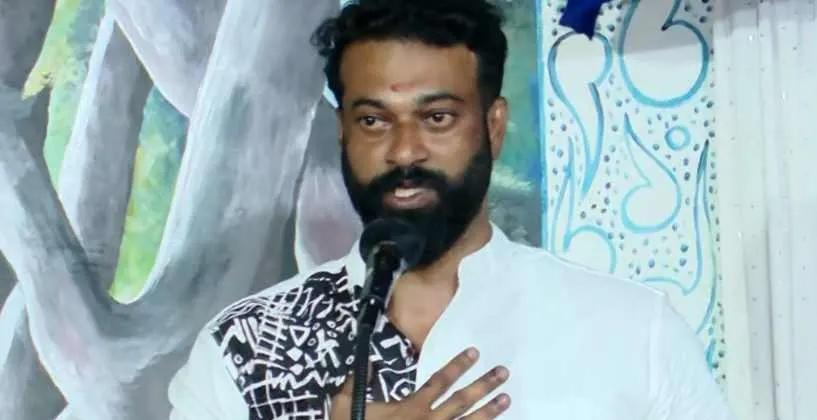ഈശ്വരനാമത്തിൽ ആർ. സുഗതൻ വീണ്ടും സത്യപ്രതിജ്ഞ ചെയ്തു