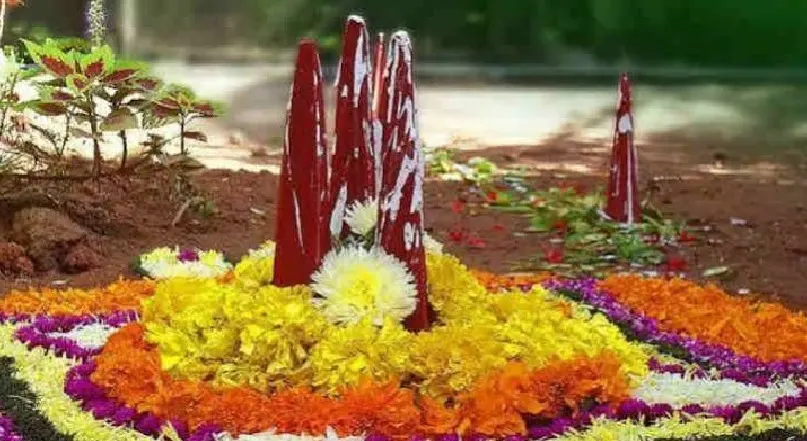 പൂവിളി …. പൂവിളി പൊന്നോണമായി , ഇന്ന് അത്തം
