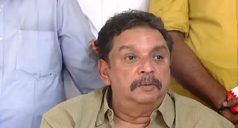 ‘മുട്ടിൽ മരംമുറിയിൽ ഗൂഢാലോചന നടന്നു ; ജയതിലക് ഇറക്കിയ ഉത്തരവിനെ പറ്റി വിശദമായ അന്വേഷണം വേണം ; ഷിബു ബേബി ജോൺ