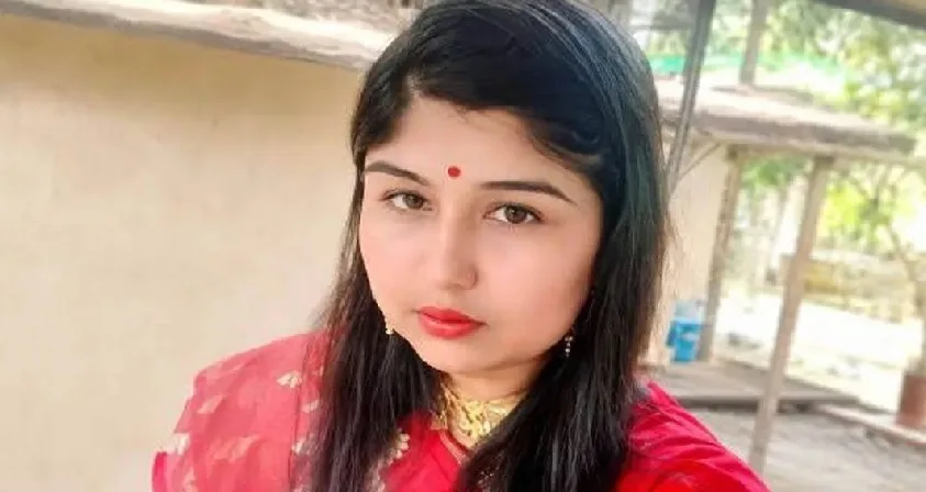 അധ്യാപികയായത് ക്രമക്കേടിലൂടെയെന്ന് കണ്ടെത്തി ; പിന്നാലെ മമത ബാനർജിയുടെ അനന്തരവൾ ജീവനൊടുക്കിയ നിലയിൽ